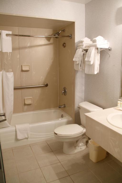 Cocoa Beach Suites Hotel 객실 사진
